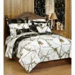 Realtree-Bedding-Camo-Bedding-Collection-in-black-and-white-colors--also-with-traditional-hunting-pattern-and-includes-comforter-and-1-standard-sham