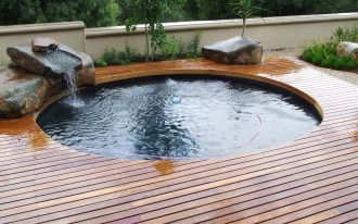 Small Swimming Pool Design for Your Lovely House – HomesFeed
