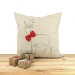Simple throw pillow idea with dear sketch plus red decoration