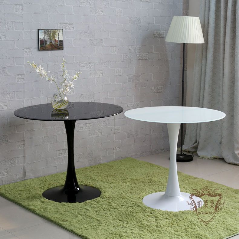 Modern Ikea Tulip Table | HomesFeed